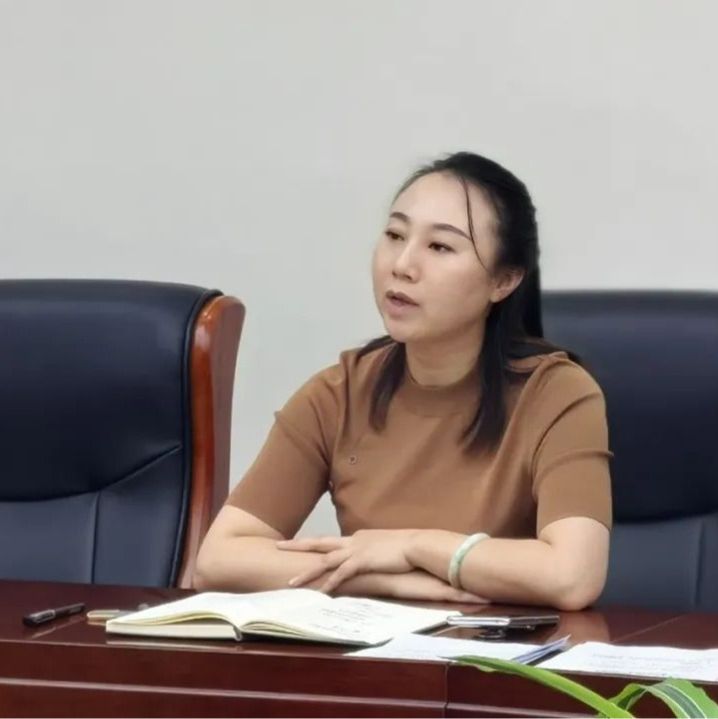我们召开新学期工作会议